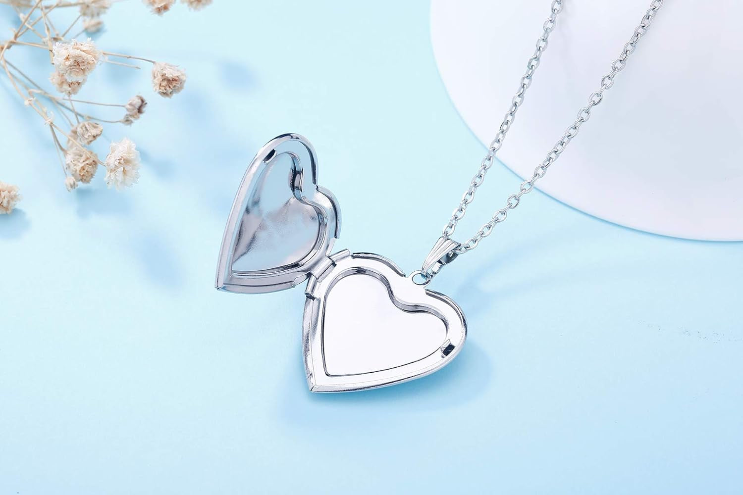 Locket Necklace That Holds Pictures "I Love You to the Moon and Back" Photo Memory Lockets Necklaces